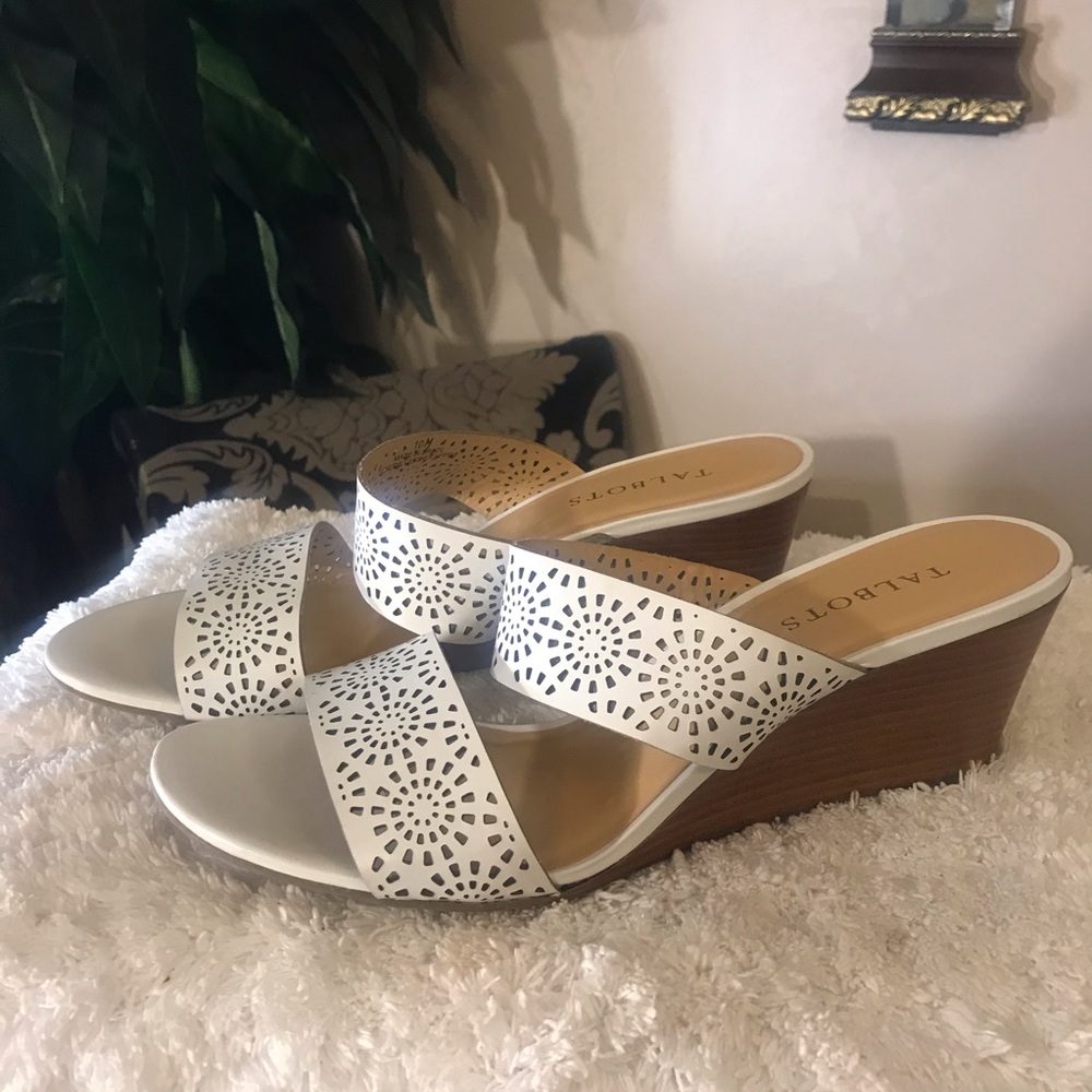 Talbots - Picture 12 of 16